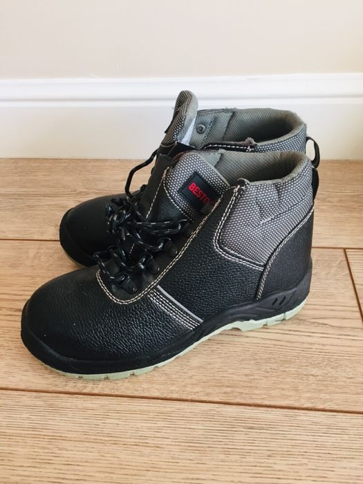 Мужская обувь