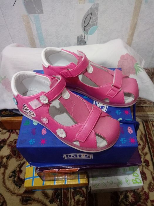 Модная обувь для девочки