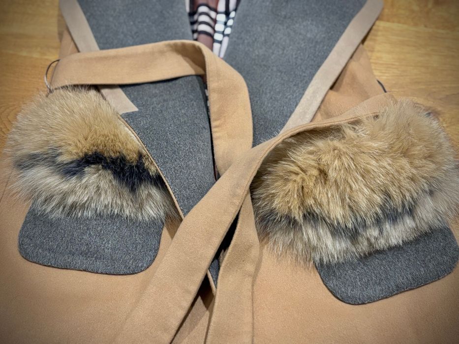 Кашмирен елек с вълна и естествен пух  на Burberry