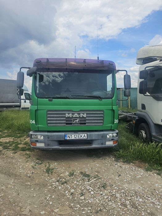 Ușă stânga dreapta bara faruri motor cutie roti faruri camion Man 2009