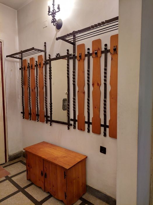 Комплект за антре от ковано желязо и дърво