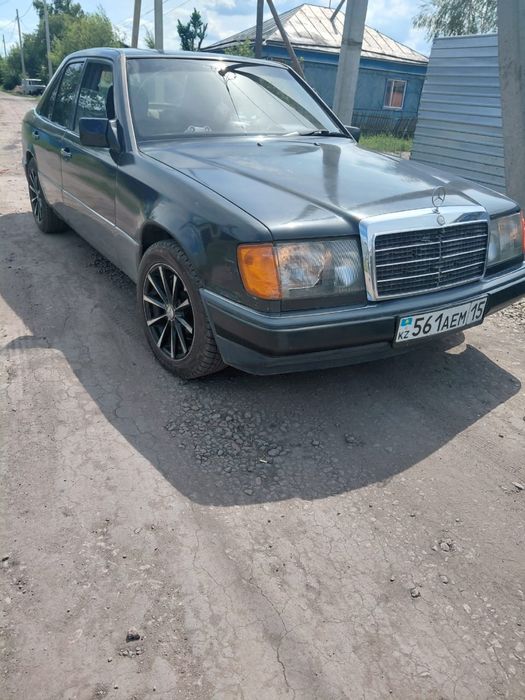 Продам мерседес Е230