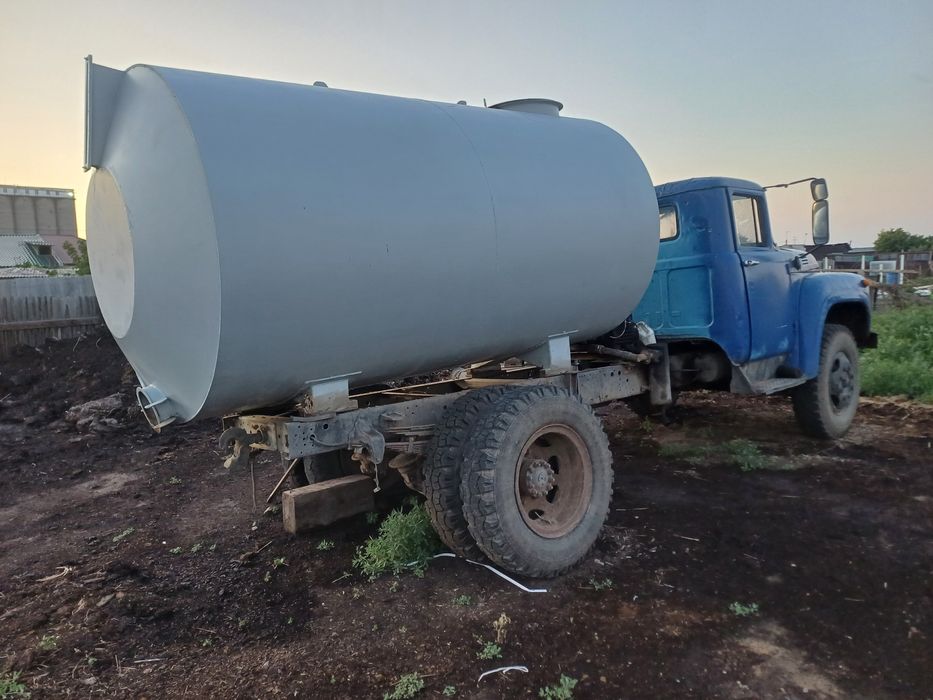 Асс машина  зил.