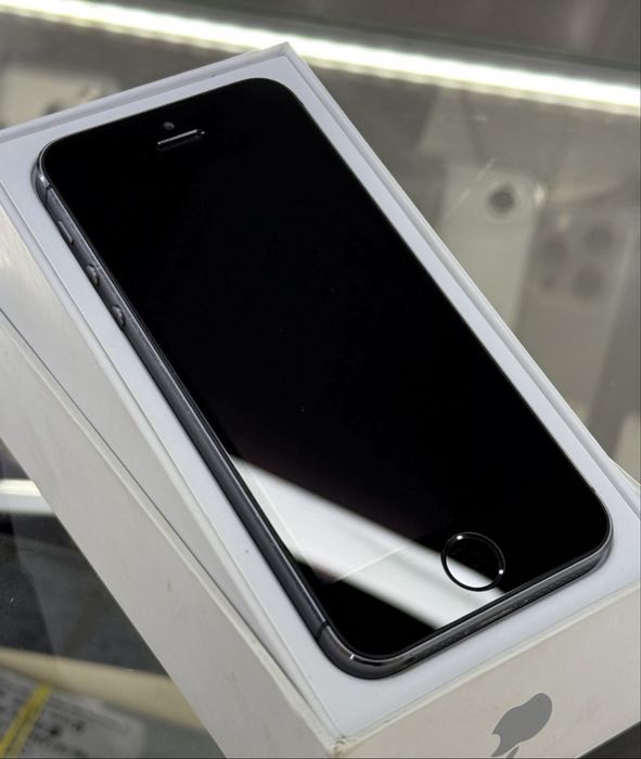 Iphone 5s  продам