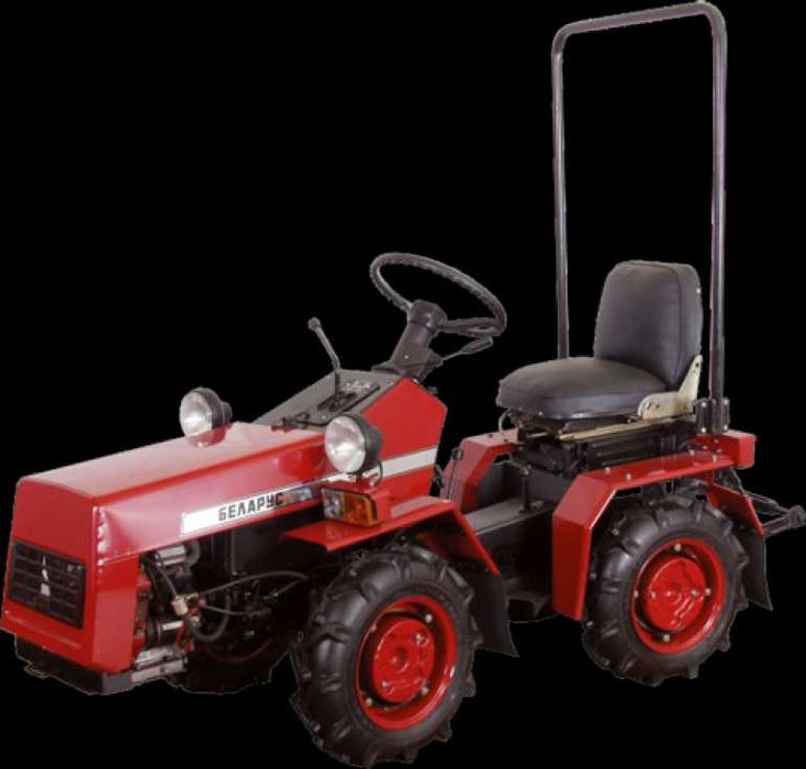 Трактор BELARUS-132H