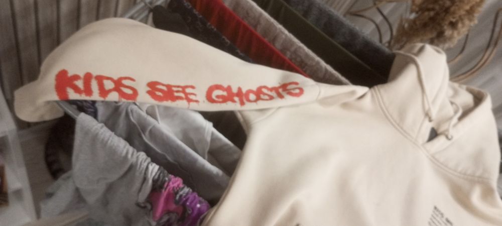 Продам  худи б/у