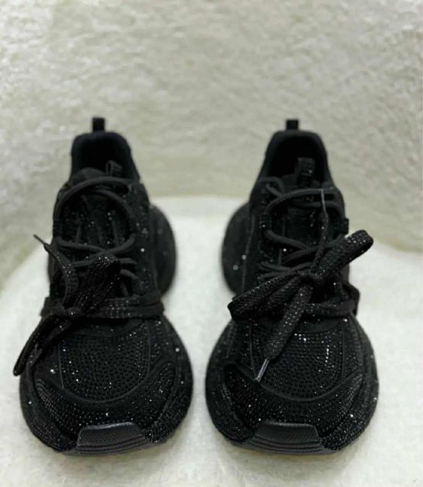 Дамски маратонки