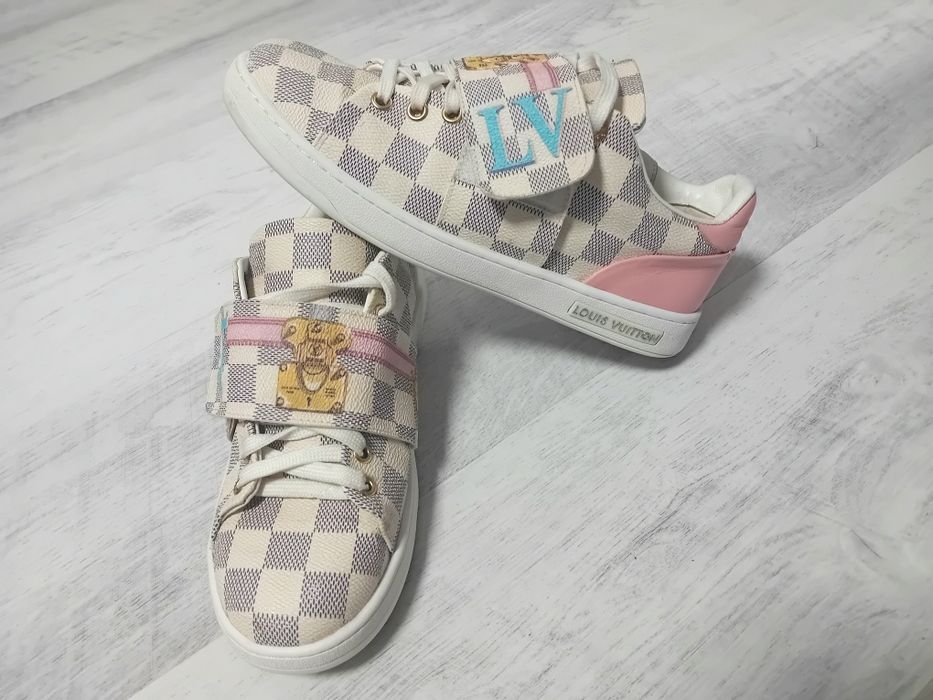 Pantofi Louis Vuitton