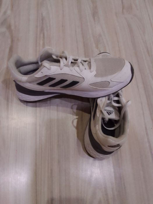 Маратонки Адидас