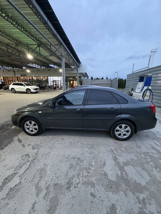 Gentra chevrolet full
