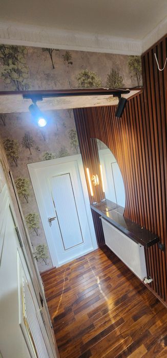 Tez va arzon beriladi narxi yana kelishiladi