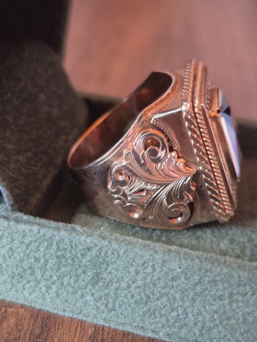 Продам мужскую печатку