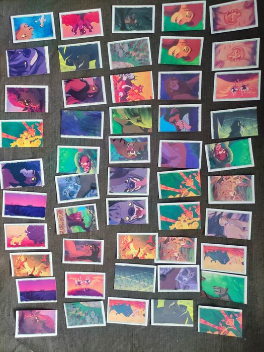 Продавам стикери Panini футболисти иPanini Lion Kings