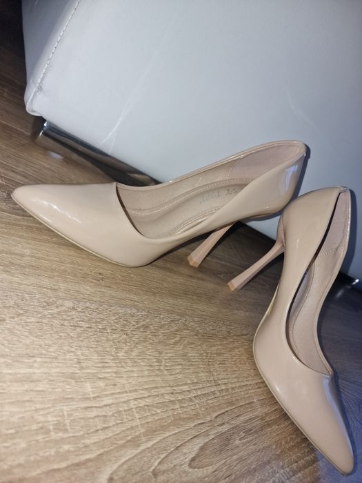 Pantofi Stiletto