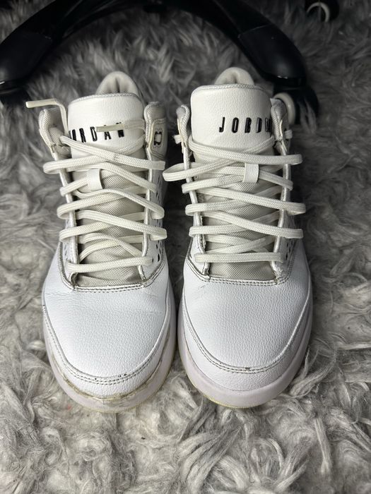 adidasi jordan 1