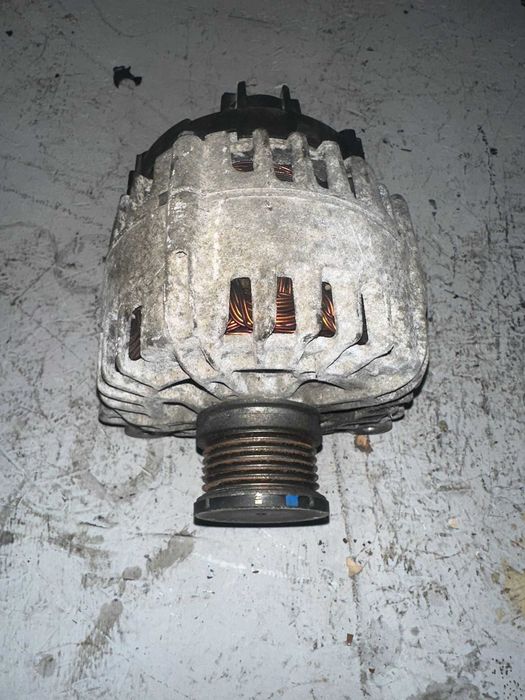 Alternator Passat B8 2.0 TDI 03L903023L Valeo 180A