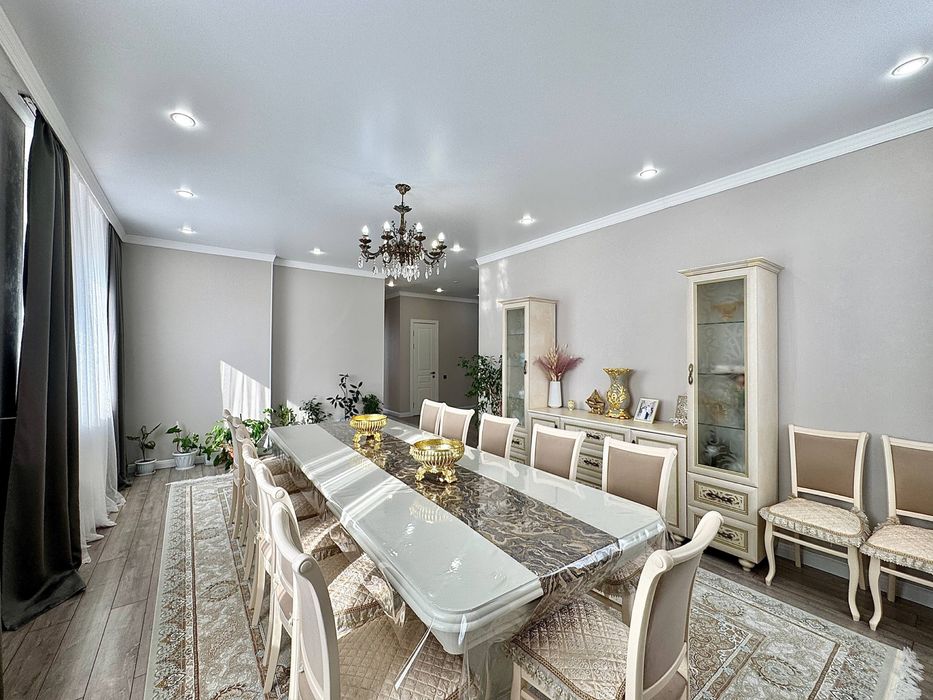 Стол-трансформер от 2/20-4/20м.Левый берег.