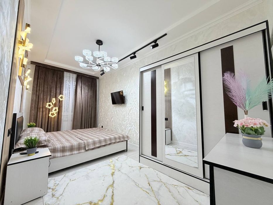 Чилонзор 3квартал Гофур Гулом парк