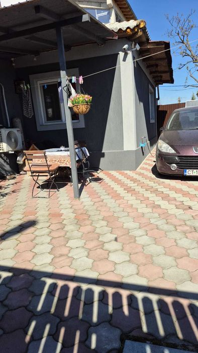 .   Vând Casa 3 camere Navodari direct proprietar