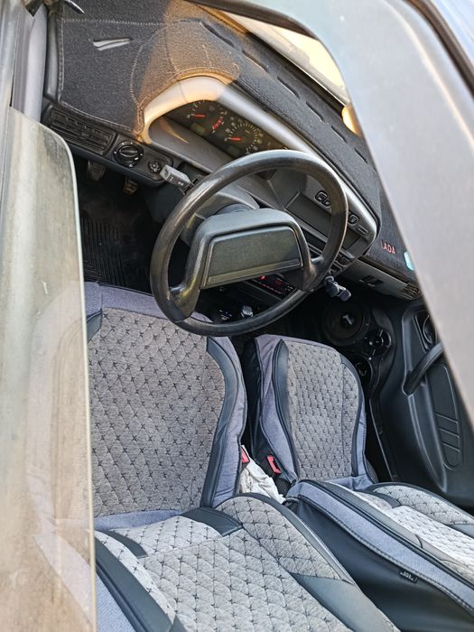 Продам ваз-2114 .