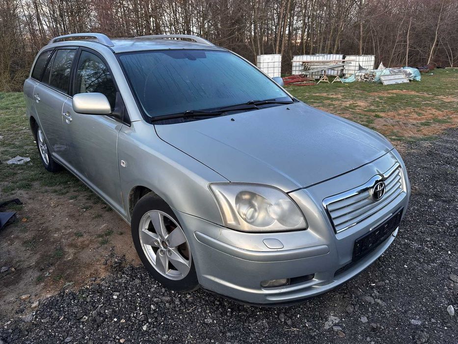 Продава се на части: Toyota Avensis 2.2 D-4D (150 к.с.), 2005 г.