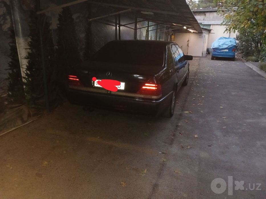 W140 long 1992. Qora