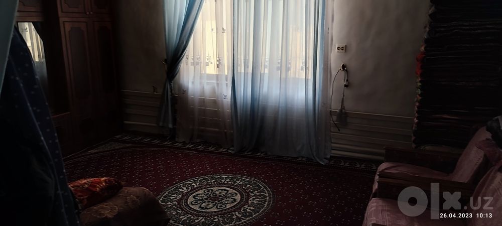 Oʻzimiz yashab turgan uy qoʻshnila axil yaxshi joyda joylashgan