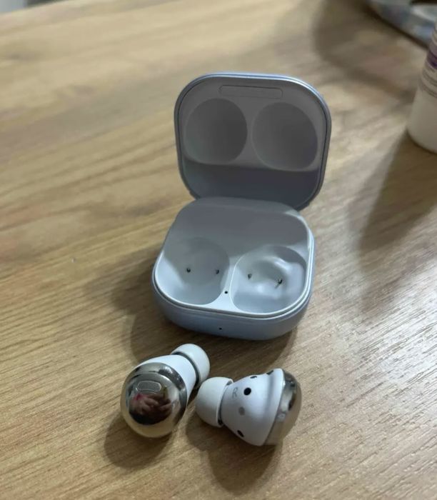 Samsung Galaxy Buds