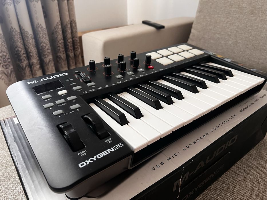 midi - Instrumente muzicale | OLX.ro