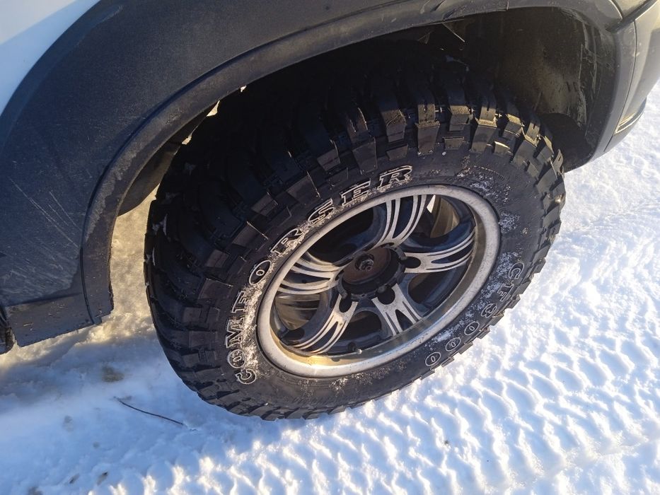 Нива Шевроле  2014 год