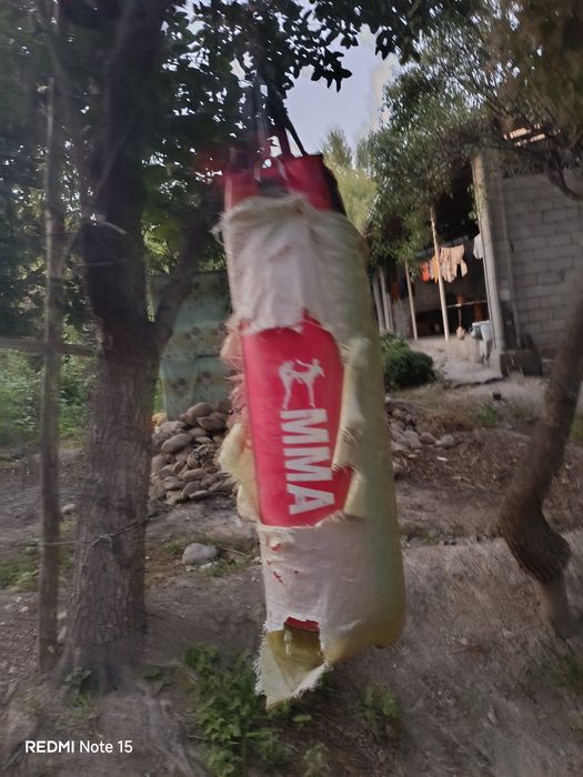 Turnik brus sotiladi srochni