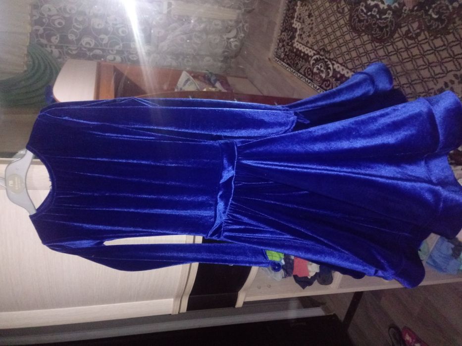 Продам бальное платье