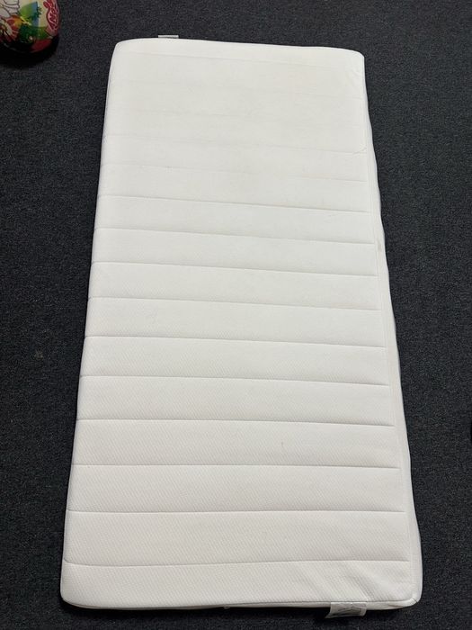 Saltea patut 120x60 stare foarte buna