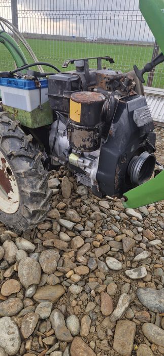 Motoagricola Ferrari 4x4 cu freză