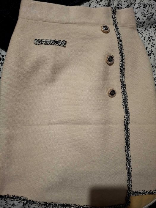 Еластична пола - екрю