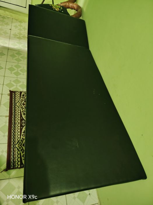 Salon jihozlari sotiladi