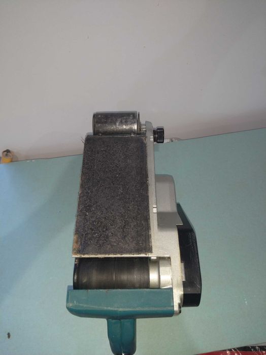 Makita DTM 51 в отлично състояние