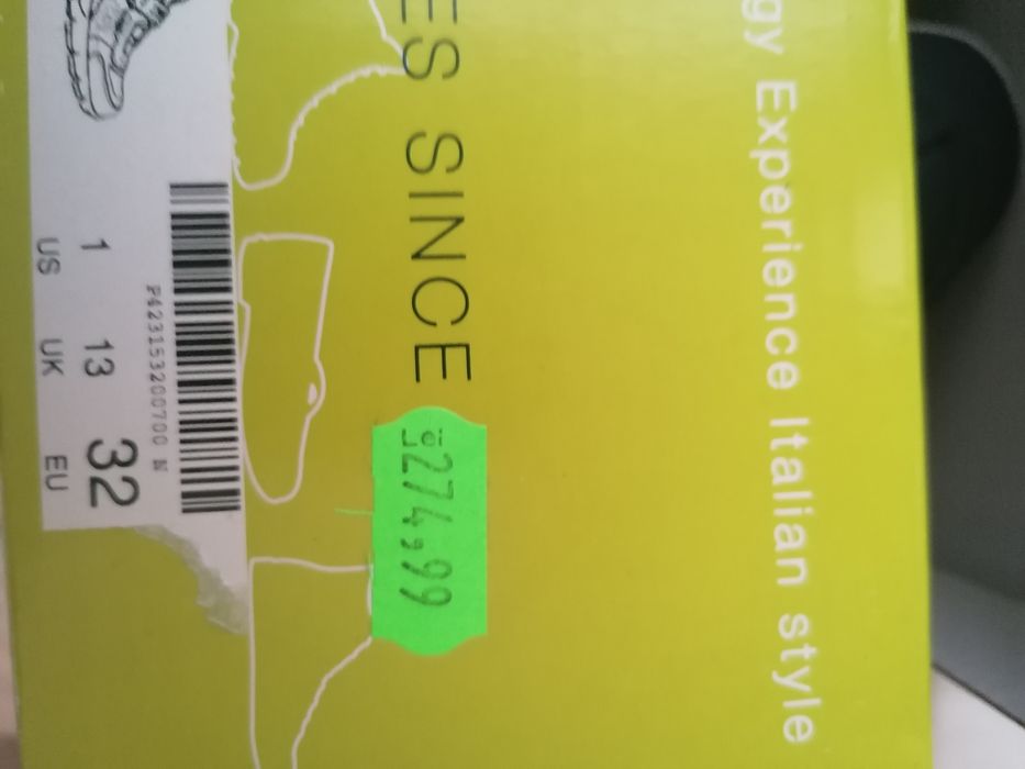 Pantofi sport mărimea 32