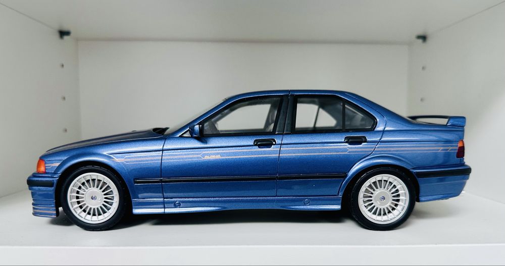 Macheta OTTO BMW Alpina e36