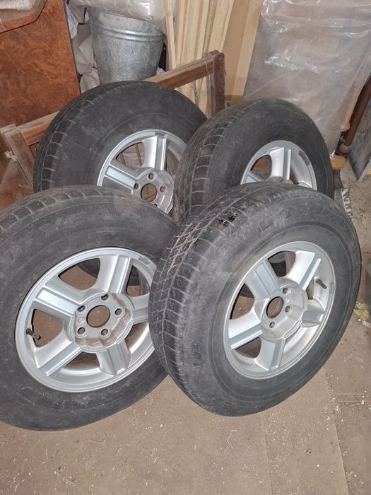 4 бр. Алуминиеви джанти 15'' за SUV + гуми Good Year Wrangler HP All Weather