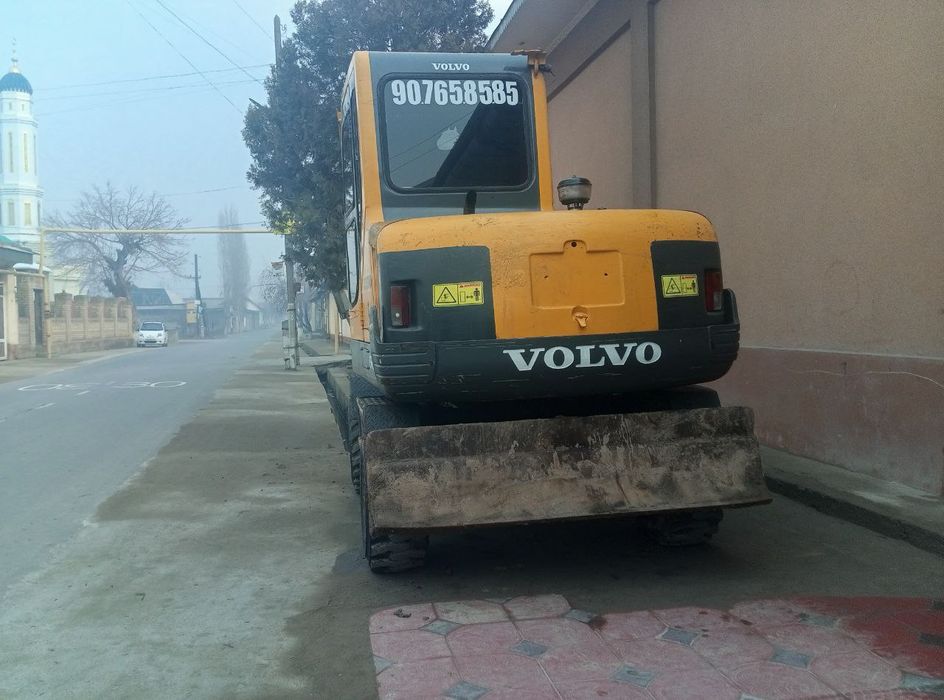 Volvo  EW 55 сотилади.