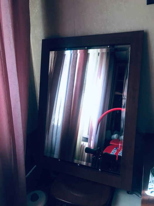 Зеркало новое в раме Алмата