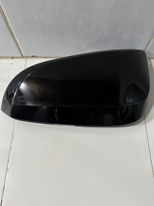 Боковое зеркало Rav4