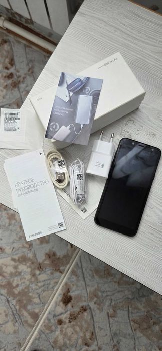 Самсунг А6 сотилади