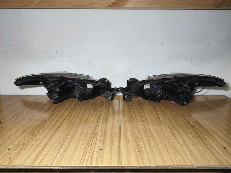 Фары 2шт Галоген Mazda 3 BM 13-18г Оригинал Мазда передние ВМ