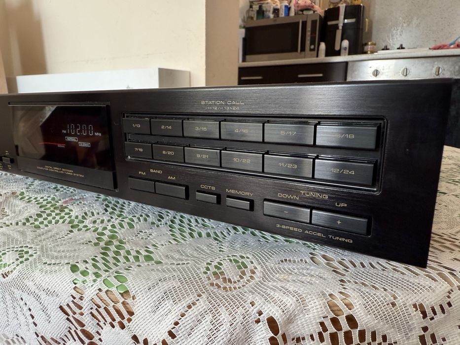 Тунер Pioneer F-656