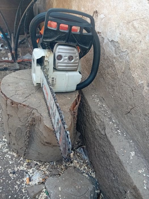 Продавам резачка Щил  MS 231 .