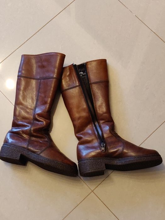 Vand cizme de piele  naturala inblanite