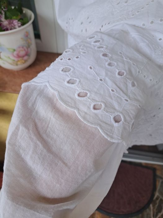Superbă rochie damă bumbac cu dantelă prețioasă  Vila, Nou!( 44)