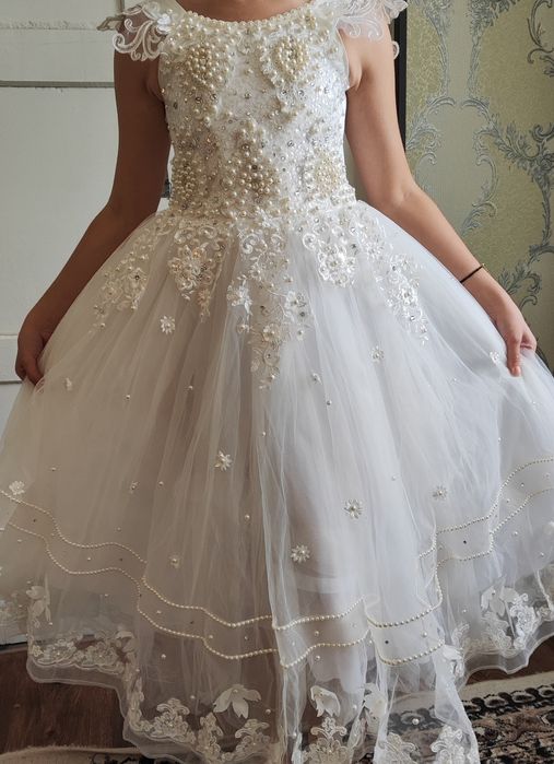 Белое свадебное платье для девочки